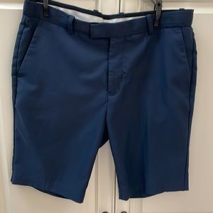 G/Fore navy blue club shorts in size 34. Great condition